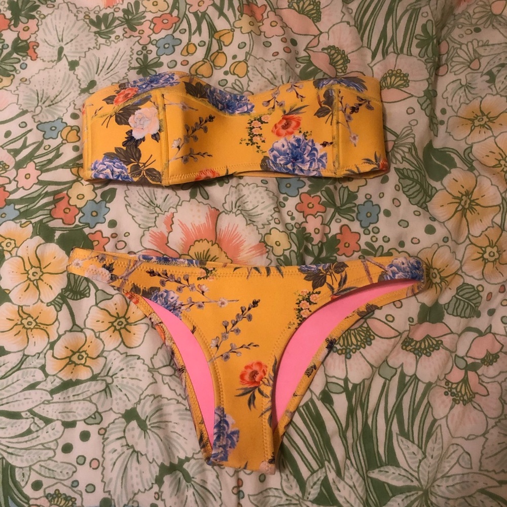 Authentic TRIANGL Bandeau Bikini